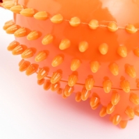 Игрушка под лакомства для собак "Смеющийся монстр" 10,5 см, ТПР, микс цветов Игрушка под лакомства для собак "Смеющийся монстр" 10,5 см, ТПР, микс цветов