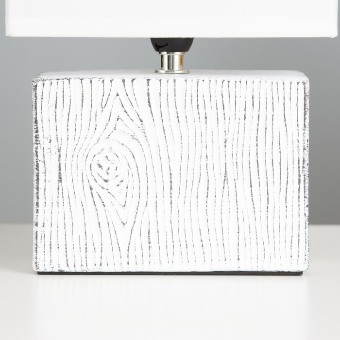 Настольная лампа "Дивея" Е14 40Вт белый 10х17х29 см RISALUX