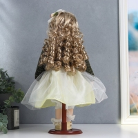 Кукла коллекционная керамика "Катенька в зеленоватом платье и зелёном кардигане" 40 см