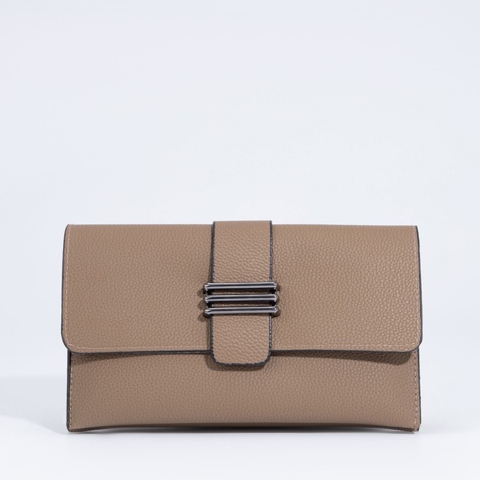 Сумка-клатч на магните, длинный ремень, цвет бежевый