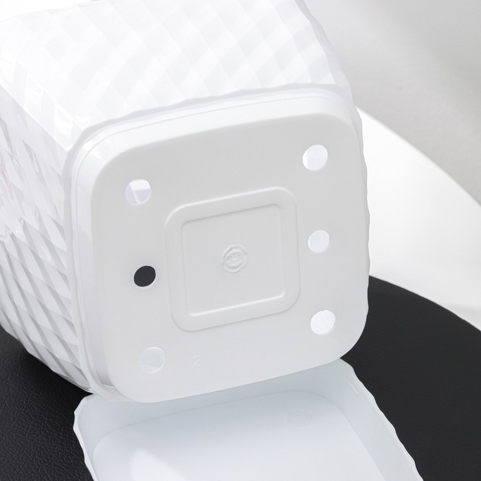 Горшок с поддоном &laquo;Классика&raquo;, 2 л, белый