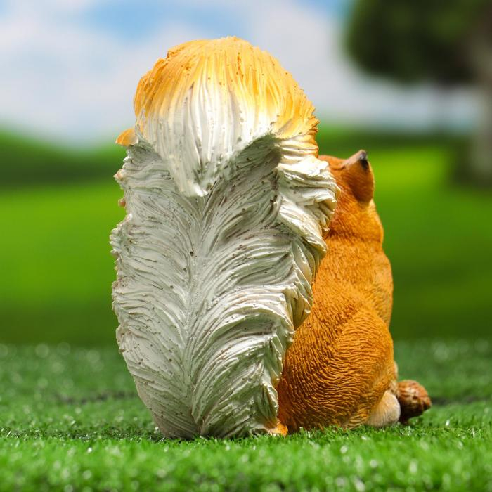 Садовая фигура Садовая фигура "Белочка с орешками" 17х8,5х16см