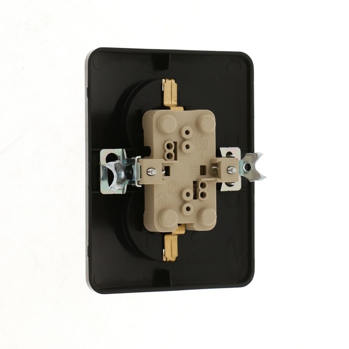 Розетка двухместная Luazon Lighting "Орион", 16 А, скрытая, с з/к, черная