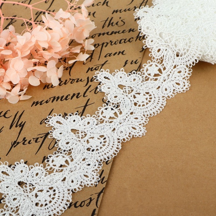 Кружево гипюровое, 55 мм &times; 6,8 &plusmn; 0,5 м, цвет белый