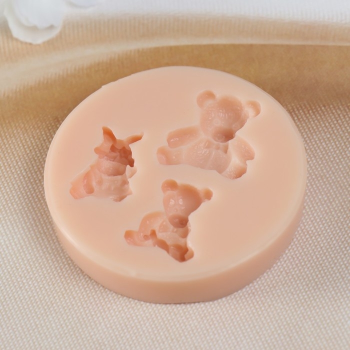 Молд силикон Молд силикон "Мишки и зайка"2,6х2,4х0,4 2,4х1,6х0,4 2,2х1,9х0,4 см