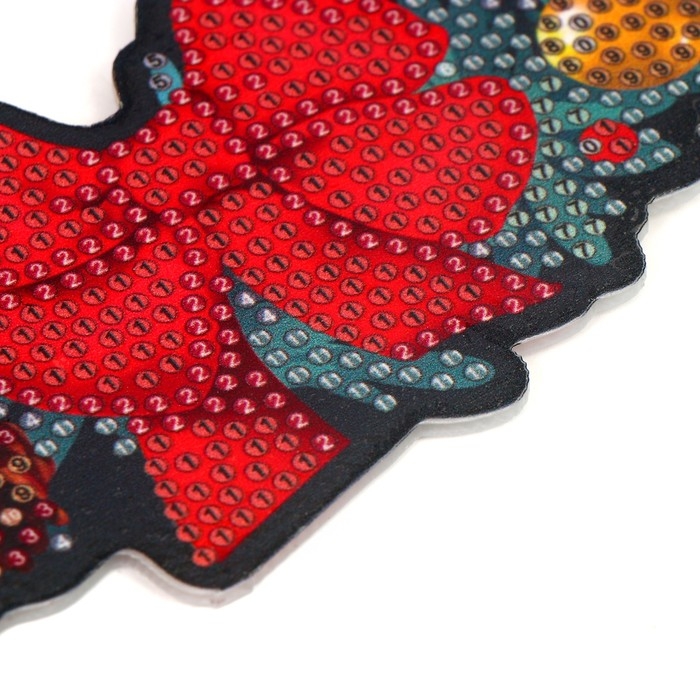 Алмазная мозаика на новый год с полным заполнением на фигурке. Новогодний венок «С Новым Годом», 20 х 20 см, новогодний набор для творчества Алмазная мозаика на новый год с полным заполнением на фигурке. Новогодний венок «С Новым Годом», 20 х 20 см, новогодний набор для творчества