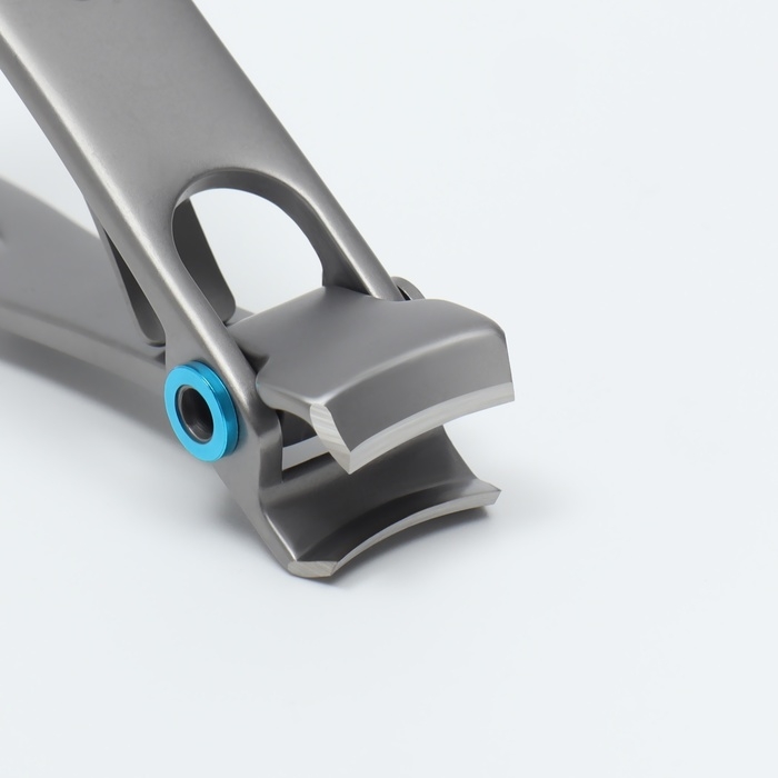 Кусачки - книпсер педикюрные «Premium», 8,5 см, цвет серебристый Кусачки - книпсер педикюрные «Premium», 8,5 см, цвет серебристый