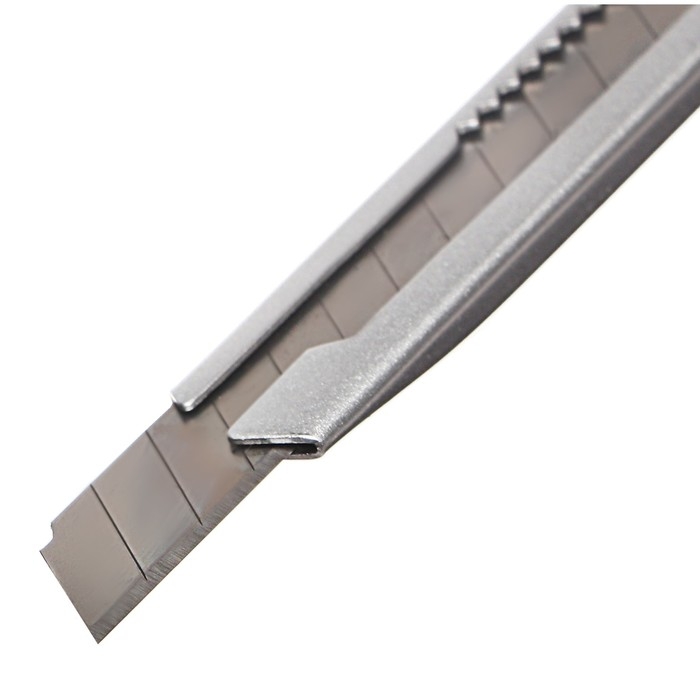 Нож канцелярский 9мм, металлический, лезвие 30°, автофиксатор, TOP Нож канцелярский 9мм, металлический, лезвие 30°, автофиксатор, TOP