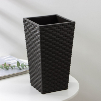 Кашпо для цветов со вставкой &laquo;Ротанг&raquo;, вставка 1,5 л, цвет коричневый