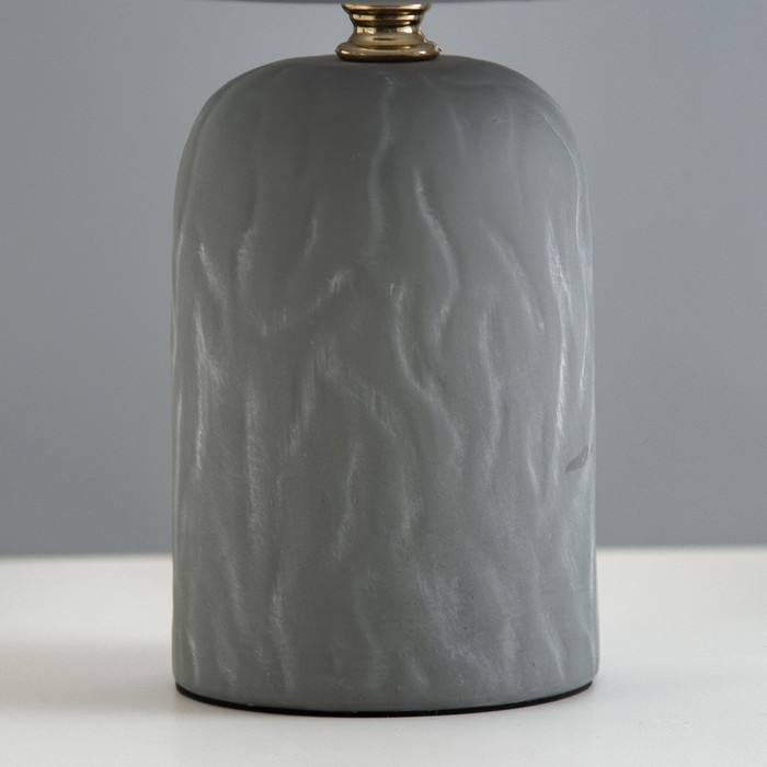 Настольная лампа "Фенди" Е14 40Вт серый 17,8х17,8х30 см RISALUX