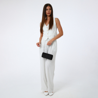 Клатч женский, отдел на клапане, длинная цепь, цвет чёрный