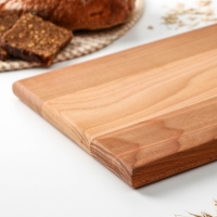 Доска разделочная с ручкой Доляна, 34&times;23&times;1,8 см, бук