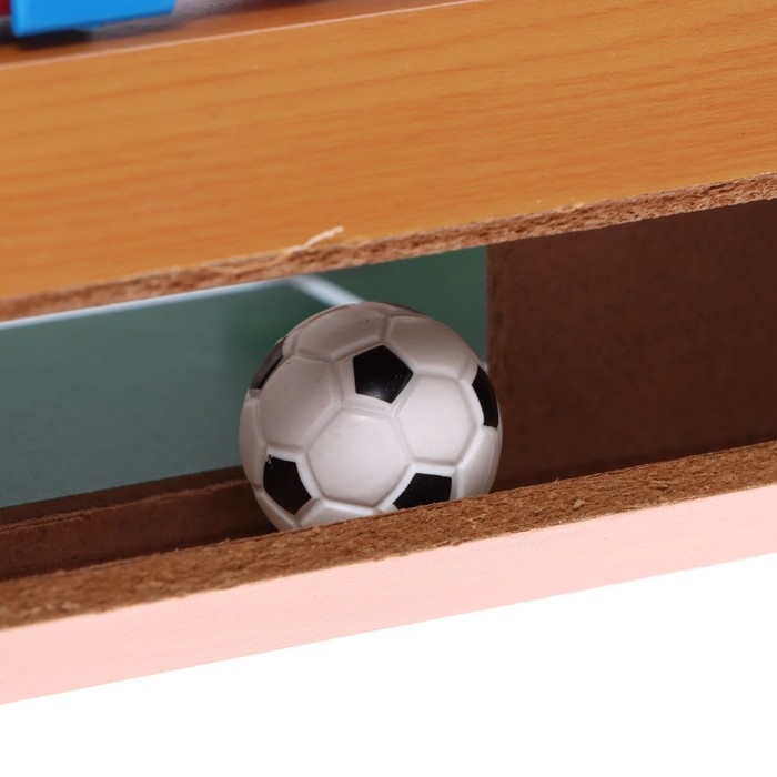 Настольный футбол &laquo;Чемпионат&raquo;, 2 игрока, 6+