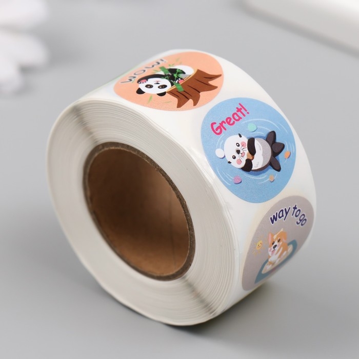 Наклейка бумага Наклейка бумага "Животные. Пожелания" d=2,5 см 500 шт в рулоне 3х6,5х6,5 см