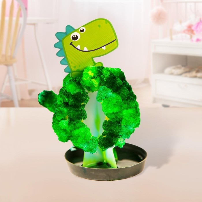 Набор для выращивания кристалла &laquo;Опыты. Чудесные кристаллы&raquo;, динозавр