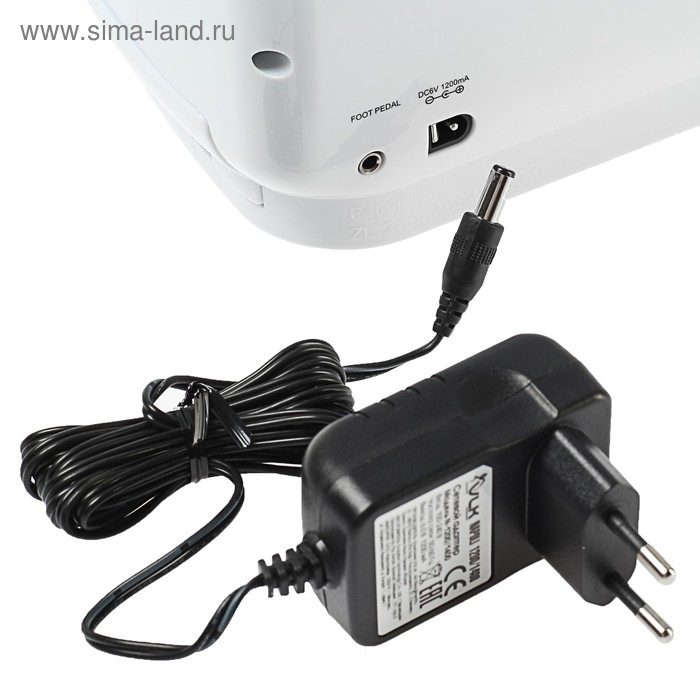 Швейная машина VLK Napoli 1400, 12 операций, 4хАА/от сети, бело-розовая Швейная машина VLK Napoli 1400, 12 операций, 4хАА/от сети, бело-розовая