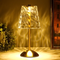 Настольная лампа "Берта" LED USB АКБ золото 13х13х29 см RISALUX