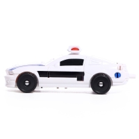 Робот &laquo;Полицейская машина&raquo;, трансформируется