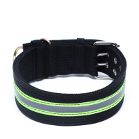 Ошейник четырехслойный светоотражающий с вертлюгом, 71 х 5 см, ОШ 55-65 см, чёрный Ошейник четырехслойный светоотражающий с вертлюгом, 71 х 5 см, ОШ 55-65 см, чёрный