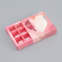 Коробка для конфет с обечайкой 9 шт "Сердце", 13,7 х 13,7 х 3,5 см. Кондитерская упаковка