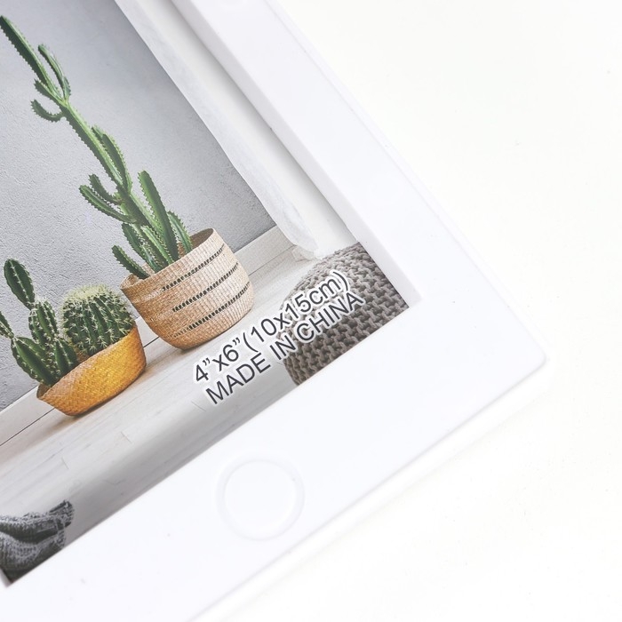 Фоторамка пластик на 5 фото 10х15 см Фоторамка пластик на 5 фото 10х15 см "Ноутбук" белая 30,5х44,5 см