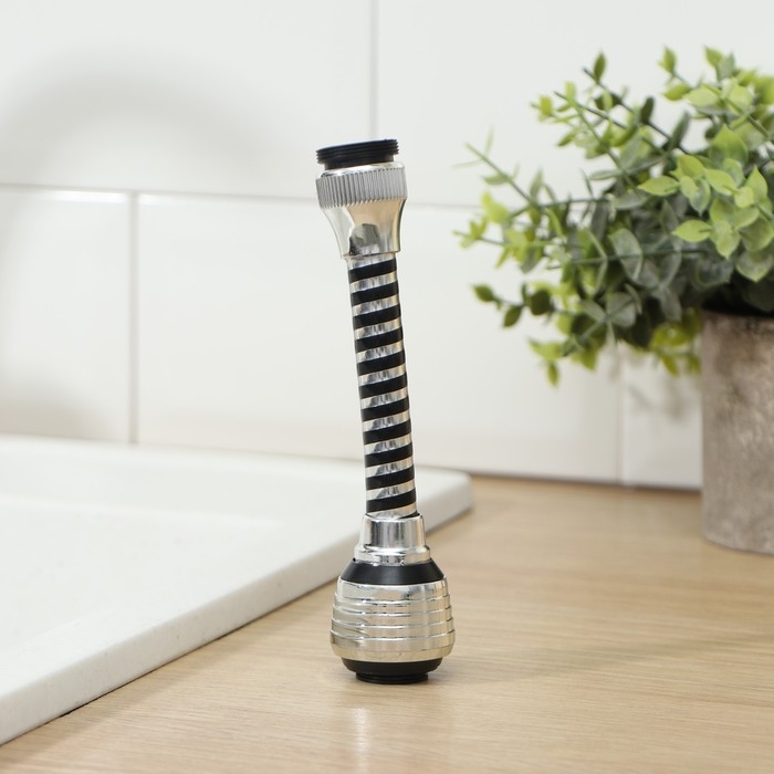 Поворотная насадка на кран Доляна &laquo;Флекс Фикс&raquo;, d=1,5 см, с изменяемым углом наклона и интенсивностью струи, с сеткой