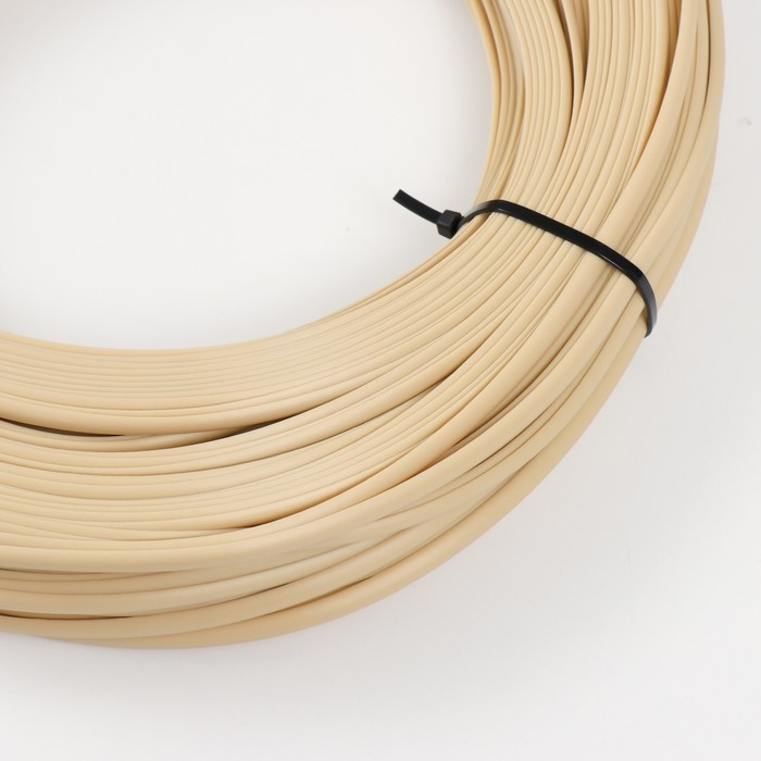 Ротанг искусственный гладкий 7 мм 100 м полутрубка (солома)