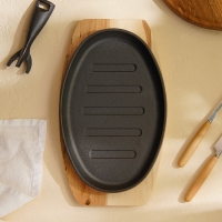 Сковорода чугунная на деревянной подставке SL Home, 27&times;17,5 см, h=2,2 см, индукция, цвет чёрный