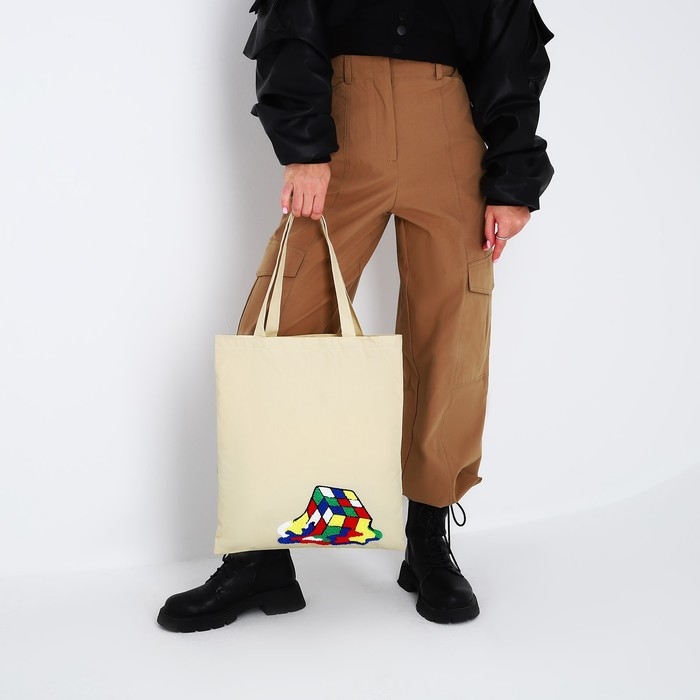 Шопер текстильный с вышивкой «Кубик» , 40х35 см, бежевый цвет Шопер текстильный с вышивкой «Кубик» , 40х35 см, бежевый цвет