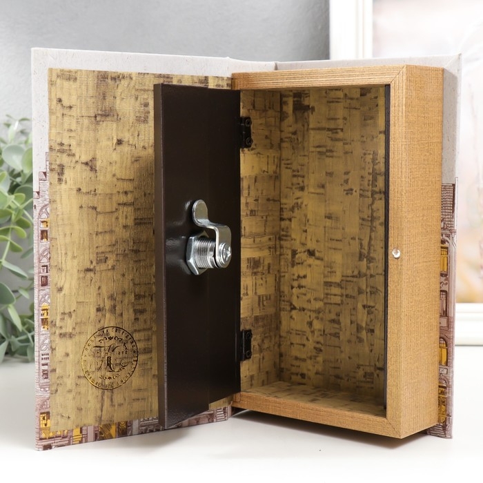 Сейф-книга дерево кожзам Сейф-книга дерево кожзам "Ночь в старом городе" 21х13х5 см