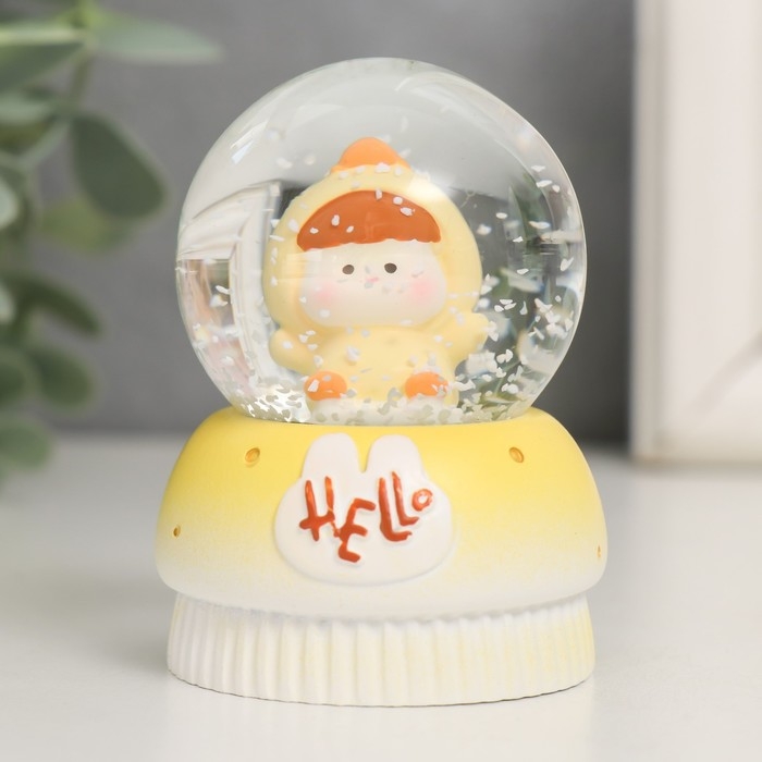 Сувенир полистоун водяной шар свет Сувенир полистоун водяной шар свет "Малыш-пухляш в костюме животного" МИКС 7х5х5 см