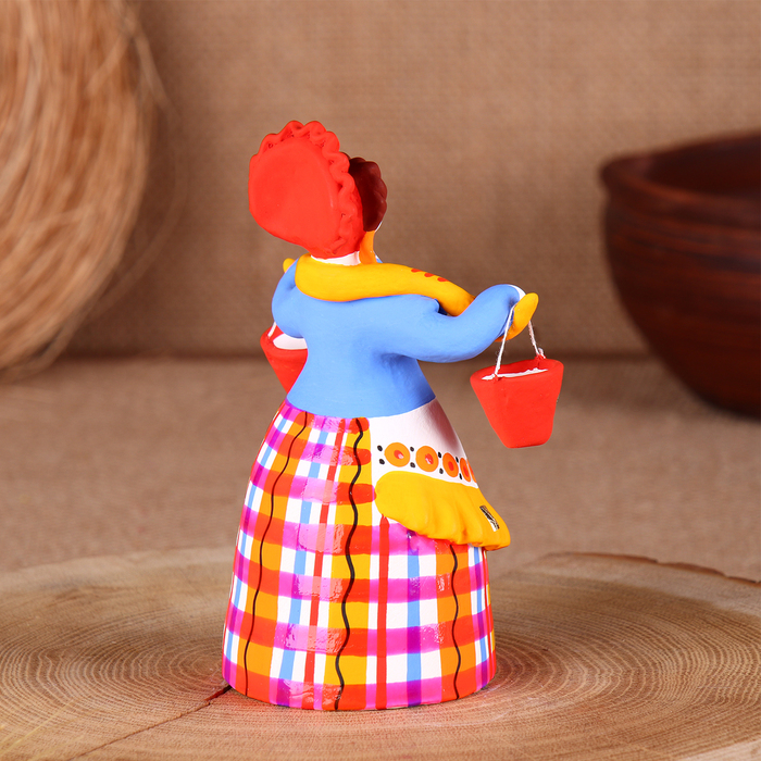 Дымковская игрушка Дымковская игрушка "Барыня - водоноска", 14 см, микс