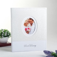 Фотоальбом на 240 фото 10х15 см "Свадебный альбом" белый, кожзам 32,5х26,7х4 см Фотоальбом на 240 фото 10х15 см "Свадебный альбом" белый, кожзам 32,5х26,7х4 см