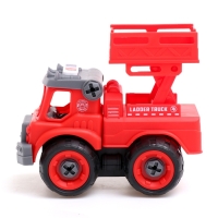 Конструктор винтовой &laquo;Пожарный транспорт&raquo;, набор 2 штуки, с отверткой, 59 деталей