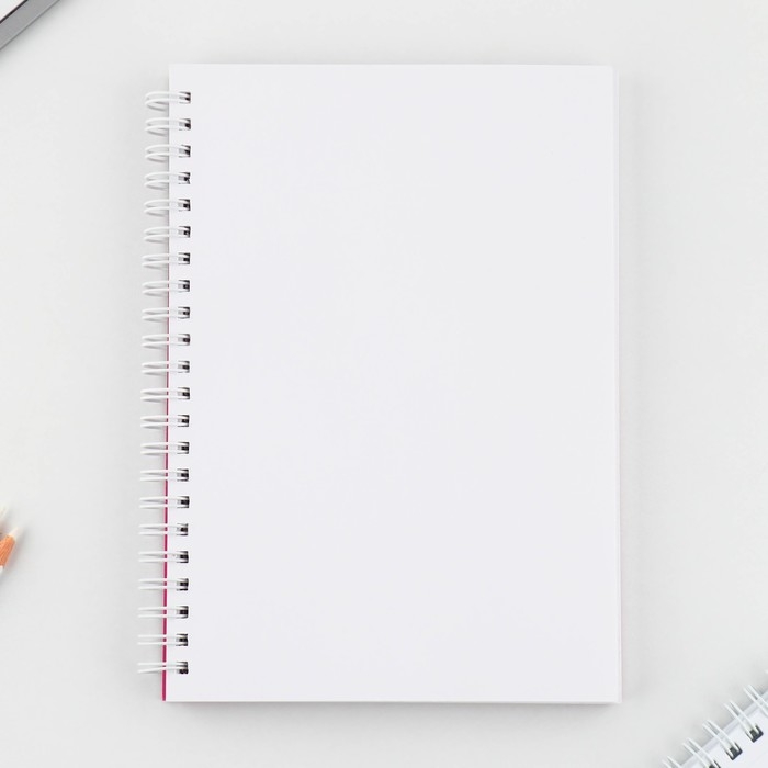 Скетчбук А5, 80 листов твердая обложка &laquo;Розовый&raquo;.