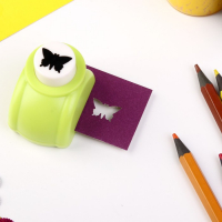 Набор фигурных дыроколов в сундучке, 10 шт МИКС Набор фигурных дыроколов в сундучке, 10 шт МИКС