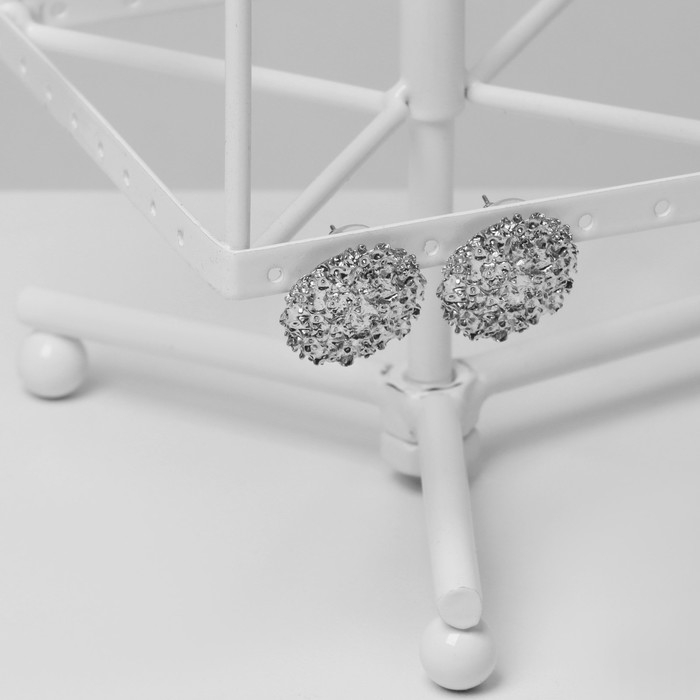 Подставка для украшений &laquo;Вертушка&raquo;, 3 яруса, 48 пар, металл, 11&times;11&times;28 см, цвет белый