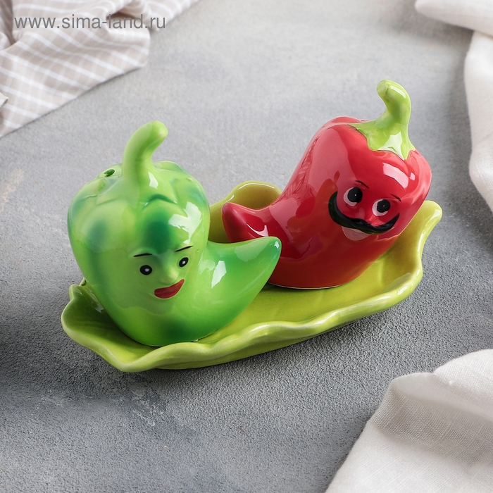 Набор для специй &laquo;Чили&raquo;, 2 предмета: солонка 50 мл, перечница 50 мл, цвет зелёный и красный