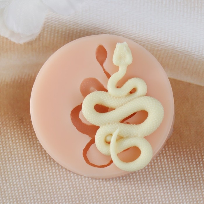 Новогодний молд силикон Новогодний молд силикон "Змея" 4х2,5х0,5 см