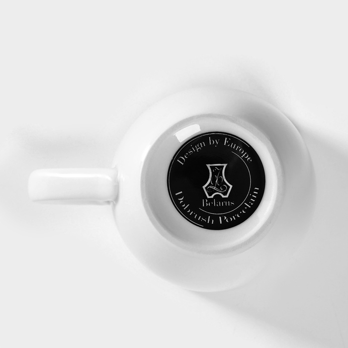 Кружка фарфоровая &laquo;Бельё&raquo;, 300 мл, глазурированный край