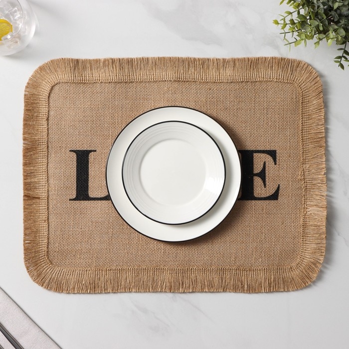 Салфетка сервировочная на стол Доляна &laquo;Любовь&raquo;, 40&times;30 см, цвет бежевый