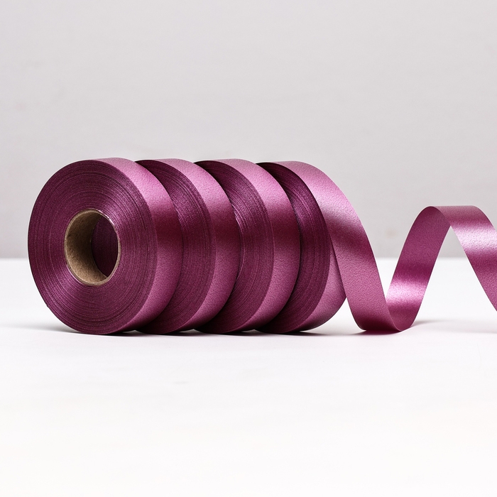 Лента для декора и подарков, рубиновая, 2 см х 45 м Лента для декора и подарков, рубиновая, 2 см х 45 м