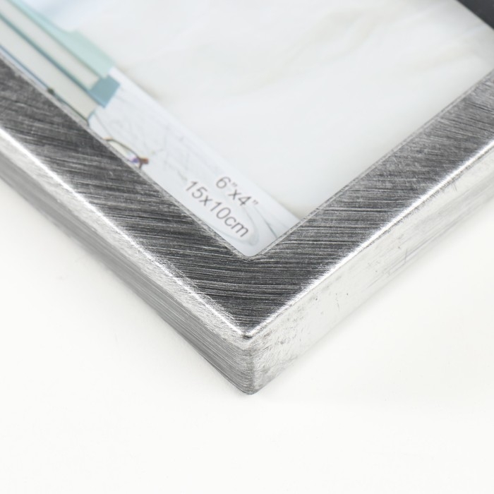 Фоторамка пластик на 5 фото 10х15 Фоторамка пластик на 5 фото 10х15 "Благородный олень" темное серебро 48х33х2,5 см