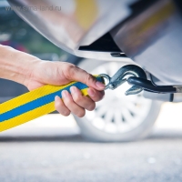 Трос буксировочный Goodyear, 7 т, 5 м х 6 см, 2 крюка, сумка- мешок Трос буксировочный Goodyear, 7 т, 5 м х 6 см, 2 крюка, сумка- мешок