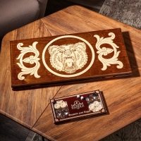 Нарды ручной работы "Медведь", 60х30 см, с шахматным полем, массив ореха, Армения Нарды ручной работы "Медведь", 60х30 см, с шахматным полем, массив ореха, Армения