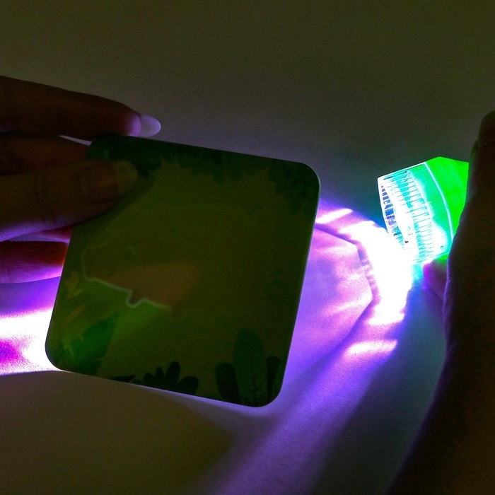 Развивающий набор &laquo;Волшебный фонарик&raquo;, 3+