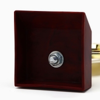 Наградная фигура «Три звезды», подставка пластик красная, 15 х 7 х 6 см. Наградная фигура «Три звезды», подставка пластик красная, 15 х 7 х 6 см.