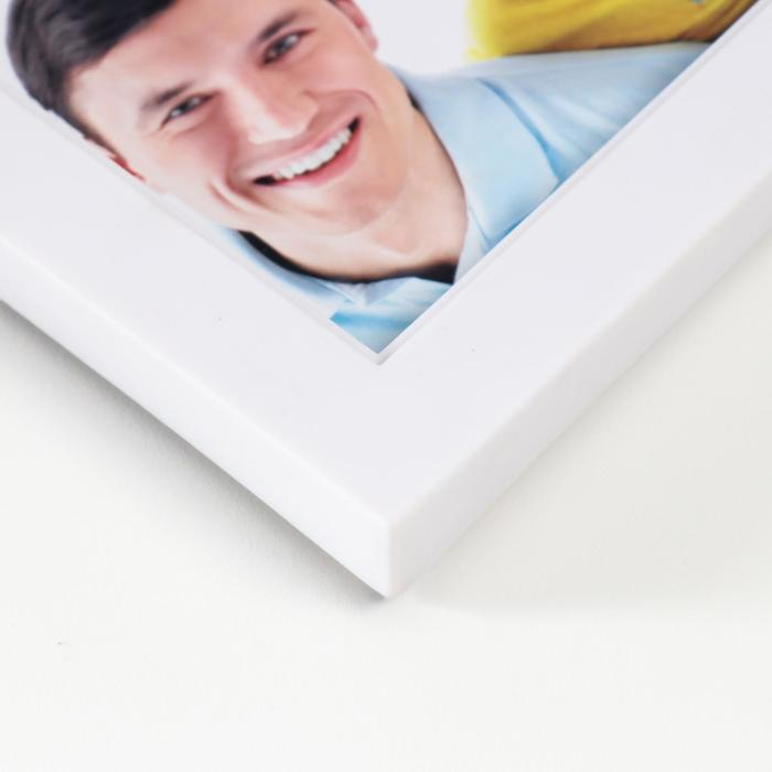 Фоторамка пластик на 8 фото 10х10, 10х15 см Фоторамка пластик на 8 фото 10х10, 10х15 см "Я люблю тебя" белая 44х49 см