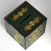 Копилка куб "Змея. С Новым годом" 10х10х10 см