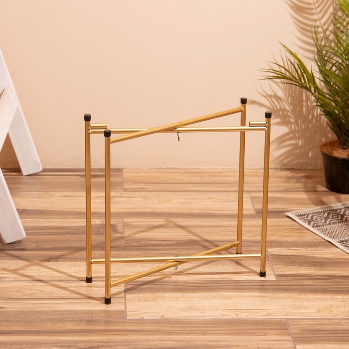 Столик плетёный, 40х40х41 см, цв. золото